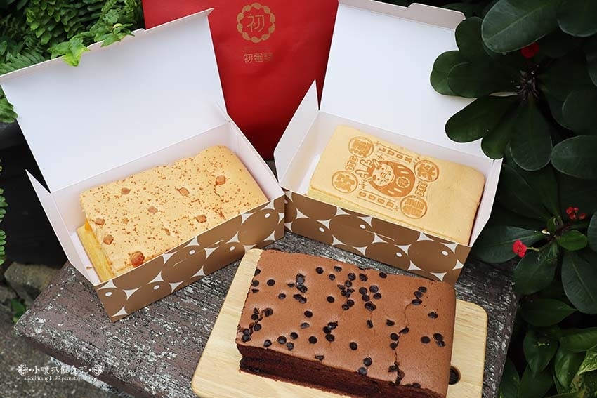 【三峽老街美食】『初蛋糕豆漿蛋糕三峽老街店』堅持手打紅仁蛋、 【三峽老街美食】『初蛋糕豆漿蛋糕三峽老街店』堅持手打紅仁蛋、