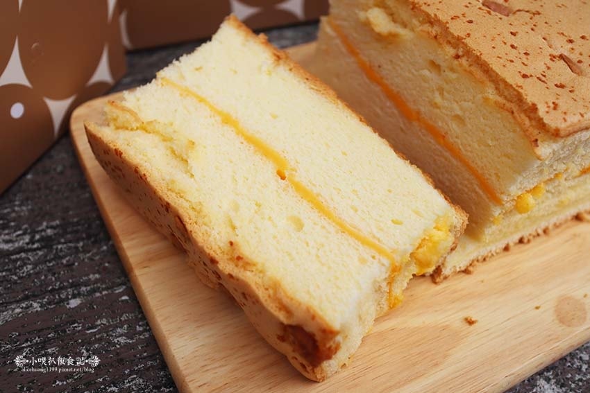 【三峽老街美食】『初蛋糕豆漿蛋糕三峽老街店』堅持手打紅仁蛋、 【三峽老街美食】『初蛋糕豆漿蛋糕三峽老街店』堅持手打紅仁蛋、