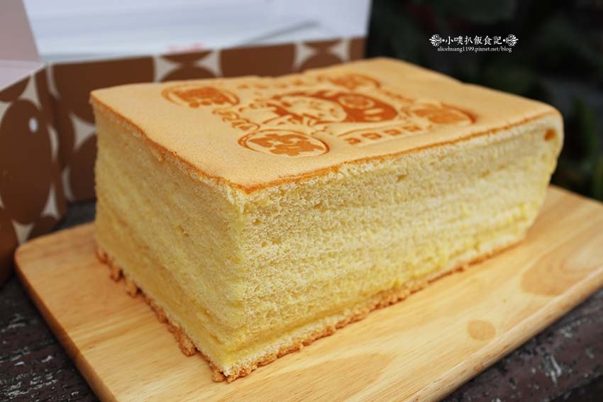 【三峽老街美食】『初蛋糕豆漿蛋糕三峽老街店』堅持手打紅仁蛋、 【三峽老街美食】『初蛋糕豆漿蛋糕三峽老街店』堅持手打紅仁蛋、