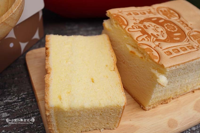 【三峽老街美食】『初蛋糕豆漿蛋糕三峽老街店』堅持手打紅仁蛋、 【三峽老街美食】『初蛋糕豆漿蛋糕三峽老街店』堅持手打紅仁蛋、