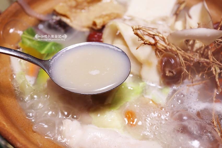 【內壢美食】『永芯茶檔茶餐廳』近內壢火車站/中壢港式茶餐廳/ 【內壢美食】『永芯茶檔茶餐廳』近內壢火車站/中壢港式茶餐廳/