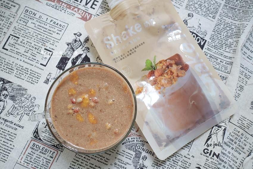 【代餐奶昔推薦】『嚴萃Shake代餐奶昔』平均不到109大卡 【代餐奶昔推薦】『嚴萃Shake代餐奶昔』平均不到109大卡