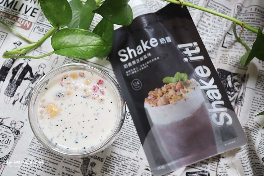 【代餐奶昔推薦】『嚴萃Shake代餐奶昔』平均不到109大卡 【代餐奶昔推薦】『嚴萃Shake代餐奶昔』平均不到109大卡