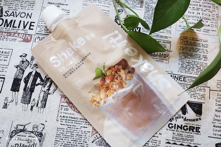 【代餐奶昔推薦】『嚴萃Shake代餐奶昔』平均不到109大卡 【代餐奶昔推薦】『嚴萃Shake代餐奶昔』平均不到109大卡