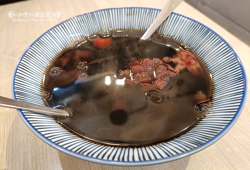 【永和美食】『冰的熱的』近頂溪站/樂華夜市周邊美食/冬天暖心 【永和美食】『冰的熱的』近頂溪站/樂華夜市周邊美食/冬天暖心