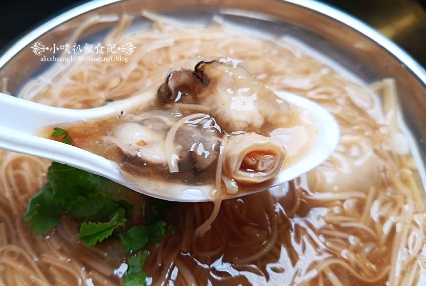 【台北公館美食】『兄弟蚵仔麵線』近公館站/公館商圈美食必吃/ 【台北公館美食】『兄弟蚵仔麵線』近公館站/公館商圈美食必吃/