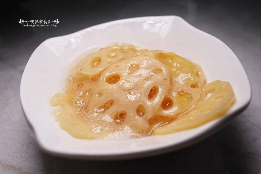 【西門町美食】『狂一鍋酸菜魚 台北西門店』近西門站/爆紅的年 【西門町美食】『狂一鍋酸菜魚 台北西門店』近西門站/爆紅的年