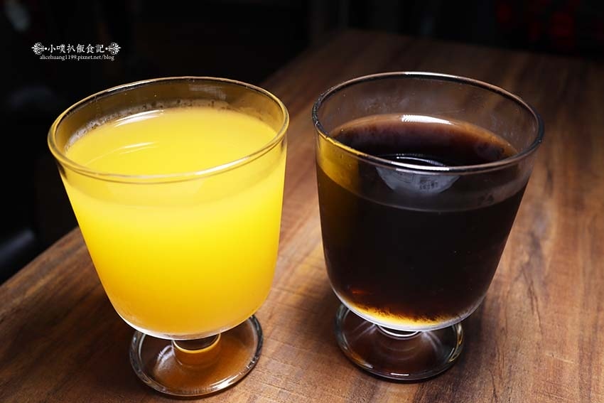 【台北美食】『亨利客原味炭烤牛排』近六張犁站/高CP值/以平 【台北美食】『亨利客原味炭烤牛排』近六張犁站/高CP值/以平