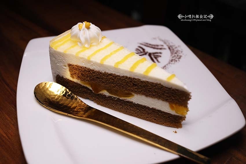 【台北美食】『亨利客原味炭烤牛排』近六張犁站/高CP值/以平 【台北美食】『亨利客原味炭烤牛排』近六張犁站/高CP值/以平