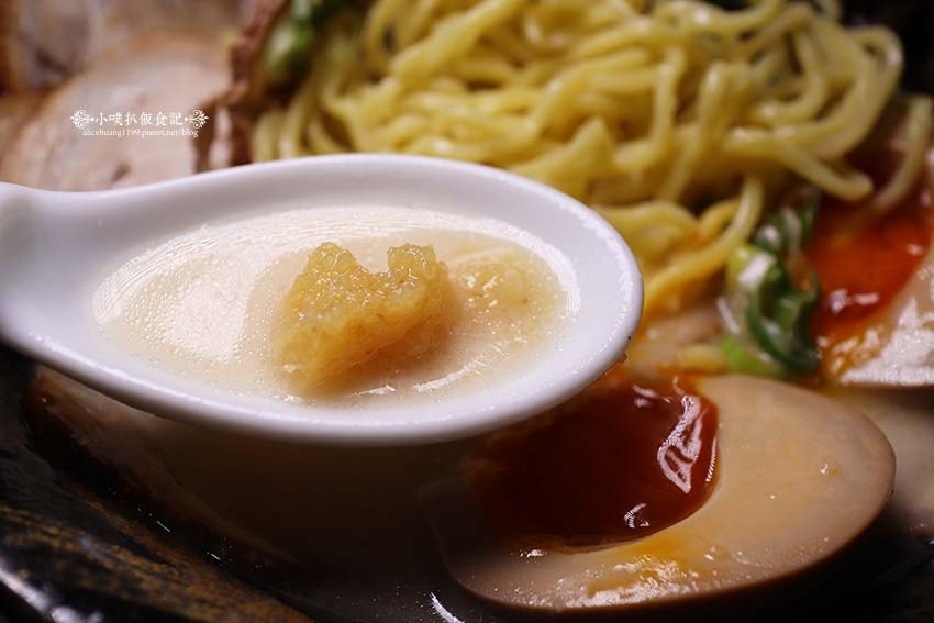 【永和拉麵推薦】『小林拉麵』樂華夜市必吃/隱身在樂華夜市裡的 【永和拉麵推薦】『小林拉麵』樂華夜市必吃/隱身在樂華夜市裡的