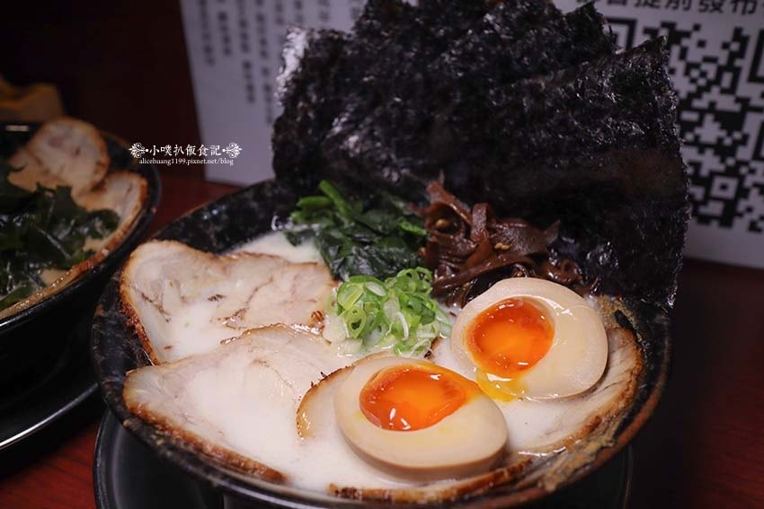 【永和拉麵推薦】『小林拉麵』樂華夜市必吃/隱身在樂華夜市裡的 【永和拉麵推薦】『小林拉麵』樂華夜市必吃/隱身在樂華夜市裡的