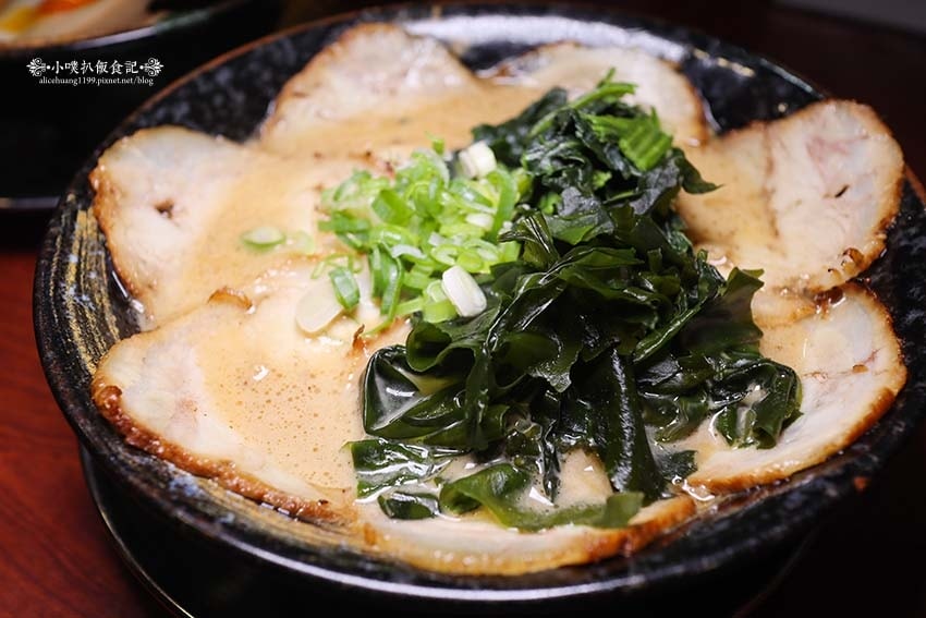 【永和拉麵推薦】『小林拉麵』樂華夜市必吃/隱身在樂華夜市裡的 【永和拉麵推薦】『小林拉麵』樂華夜市必吃/隱身在樂華夜市裡的