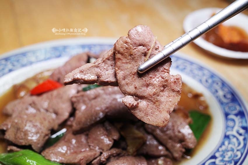 【台南美食】『西羅殿牛肉湯』近台南轉運站/台南人的早餐/米其 【台南美食】『西羅殿牛肉湯』近台南轉運站/台南人的早餐/米其