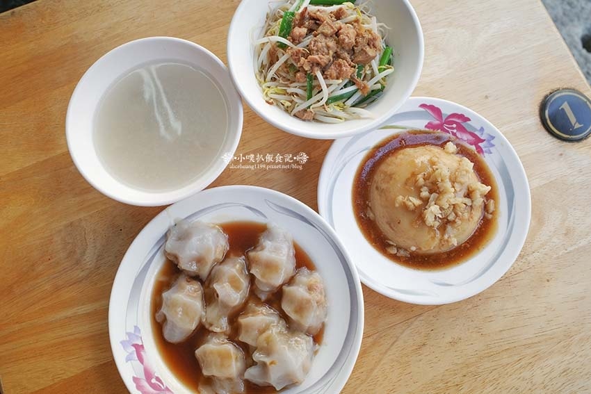 【高雄鼓山美食】『7元肉圓 台灣小吃清蒸肉圓』近巨蛋站、瑞豐 【高雄鼓山美食】『7元肉圓 台灣小吃清蒸肉圓』近巨蛋站、瑞豐