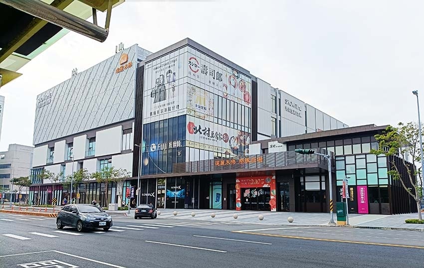 樂購廣場.jpg 樂購廣場.jpg