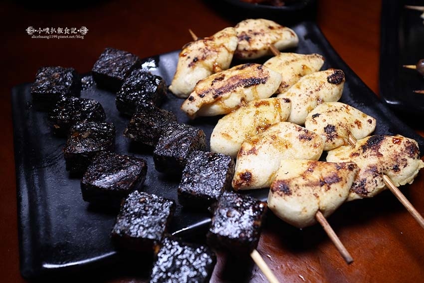 【士林夜市美食】『雞老闆桶仔雞士林夜市店』近劍潭站/壽星及消 【士林夜市美食】『雞老闆桶仔雞士林夜市店』近劍潭站/壽星及消