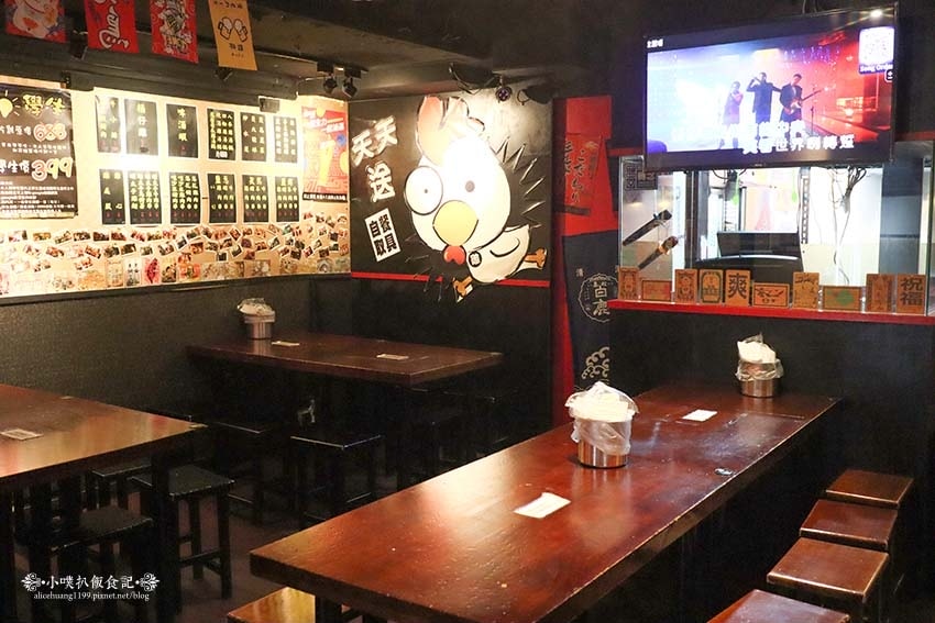 【士林夜市美食】『雞老闆桶仔雞士林夜市店』近劍潭站/壽星及消 【士林夜市美食】『雞老闆桶仔雞士林夜市店』近劍潭站/壽星及消