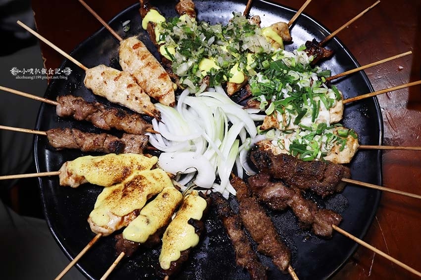 【士林夜市美食】『雞老闆桶仔雞士林夜市店』近劍潭站/壽星及消 【士林夜市美食】『雞老闆桶仔雞士林夜市店』近劍潭站/壽星及消