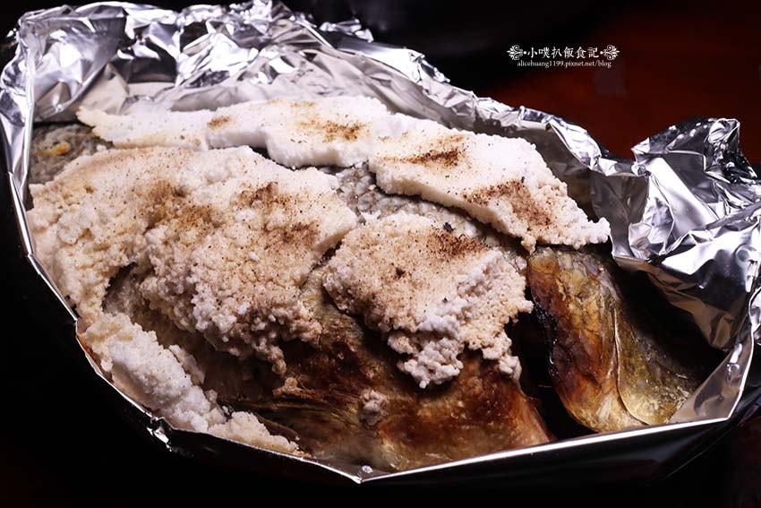 【士林夜市美食】『雞老闆桶仔雞士林夜市店』近劍潭站/壽星及消 【士林夜市美食】『雞老闆桶仔雞士林夜市店』近劍潭站/壽星及消