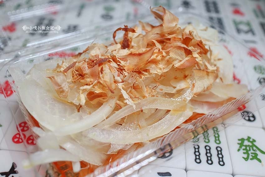 【永和小籠包】『籠飽包手作小籠包』樂華夜市美食必吃/現點現包 【永和小籠包】『籠飽包手作小籠包』樂華夜市美食必吃/現點現包