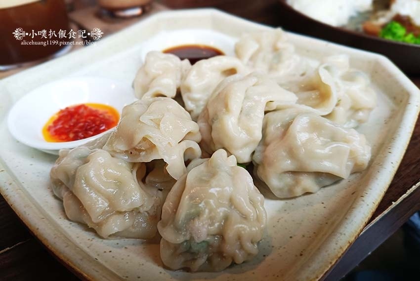 【新竹美食】『inBush-Bar,Cafe,Flower』 【新竹美食】『inBush-Bar,Cafe,Flower』