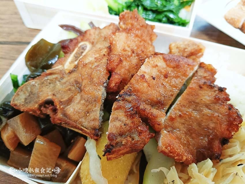 【永和便當推薦】『金米王飯包』近樂華夜市/超人氣排隊美食/採 【永和便當推薦】『金米王飯包』近樂華夜市/超人氣排隊美食/採