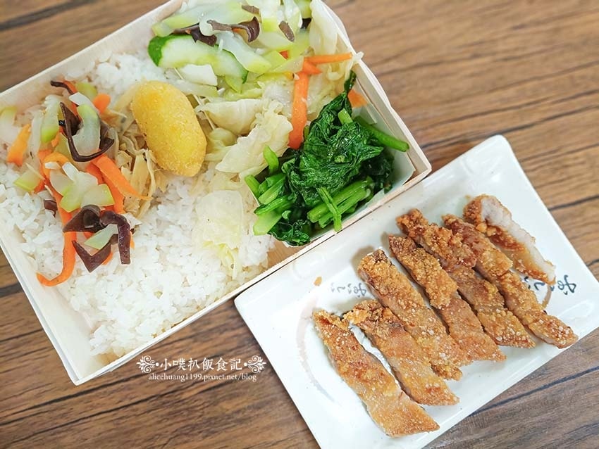 【永和便當推薦】『金米王飯包』近樂華夜市/超人氣排隊美食/採 【永和便當推薦】『金米王飯包』近樂華夜市/超人氣排隊美食/採