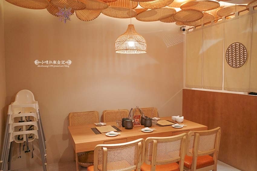 【台北美食】『梁湯火鍋』近南京復興站/正宗港式靚煲湯/明星藝 【台北美食】『梁湯火鍋』近南京復興站/正宗港式靚煲湯/明星藝