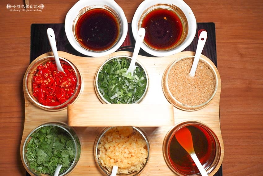 【台北美食】『梁湯火鍋』近南京復興站/正宗港式靚煲湯/明星藝 【台北美食】『梁湯火鍋』近南京復興站/正宗港式靚煲湯/明星藝