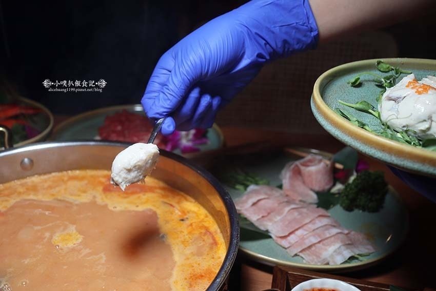 【台北美食】『梁湯火鍋』近南京復興站/正宗港式靚煲湯/明星藝 【台北美食】『梁湯火鍋』近南京復興站/正宗港式靚煲湯/明星藝