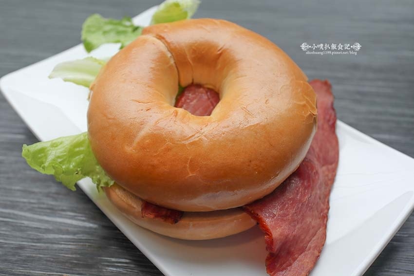 【士林美食】『Banana Blue Coffee士林店』近 【士林美食】『Banana Blue Coffee士林店』近