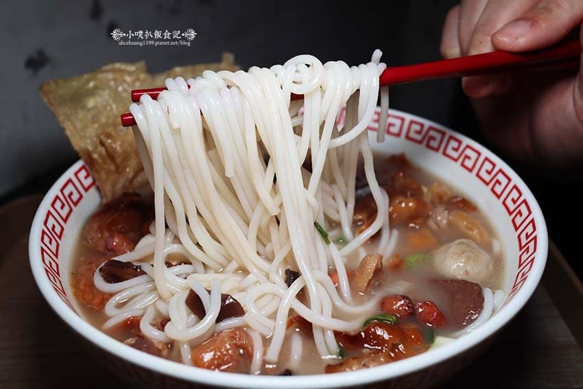 【中山區美食】『螺螄福Rose food正宗柳州螺螄粉 雙連 【中山區美食】『螺螄福Rose food正宗柳州螺螄粉 雙連