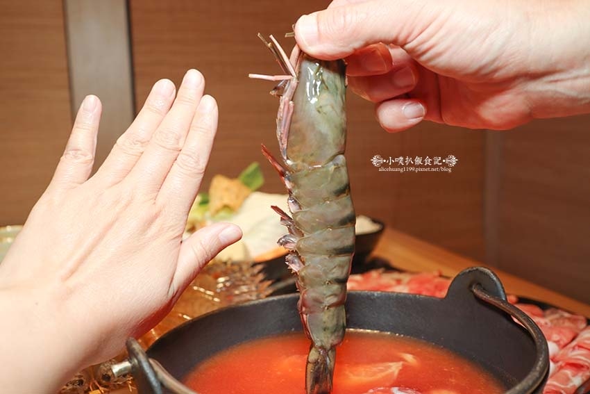 【中和火鍋】『匯川暖心鍋物』近中和站/平價、超高CP值鍋物店 【中和火鍋】『匯川暖心鍋物』近中和站/平價、超高CP值鍋物店