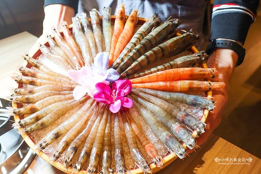 【中和火鍋】『匯川暖心鍋物』近中和站/平價、超高CP值鍋物店 【中和火鍋】『匯川暖心鍋物』近中和站/平價、超高CP值鍋物店