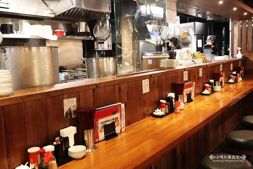 【中山區拉麵】『誠屋拉麵』近雙連站/來自日本大阪的正宗拉麵/ 【中山區拉麵】『誠屋拉麵』近雙連站/來自日本大阪的正宗拉麵/