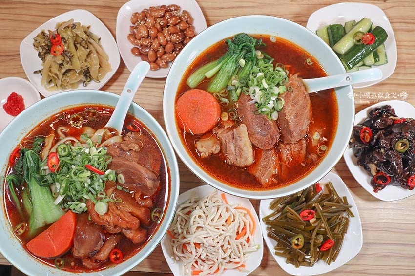 【東區牛肉麵】『地一牛肉麵』近國父紀念館站/精燉紅燒、川味紅 【東區牛肉麵】『地一牛肉麵』近國父紀念館站/精燉紅燒、川味紅