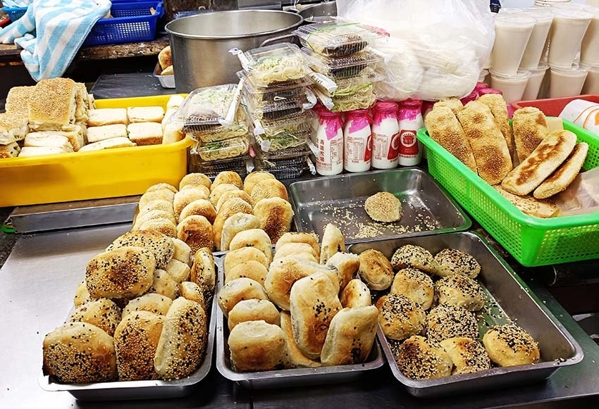 【高雄左營美食】『左營果貿來來早點』果貿美食推薦/左營果貿必 【高雄左營美食】『左營果貿來來早點』果貿美食推薦/左營果貿必