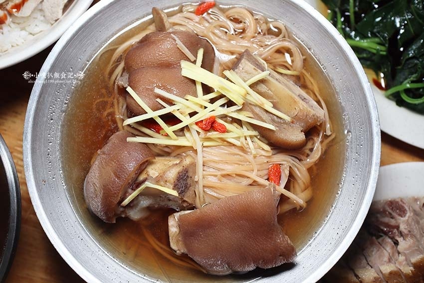 【永和美食】『鐘點棧 當歸鴨 台北樂華夜市總店』樂華夜市銅板 【永和美食】『鐘點棧 當歸鴨 台北樂華夜市總店』樂華夜市銅板