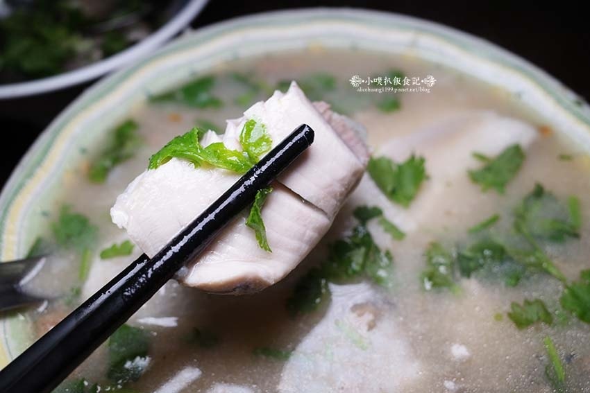 【台南美食】『阿憨鹹粥』近台南轉運站/台南在地人美食小吃早餐 【台南美食】『阿憨鹹粥』近台南轉運站/台南在地人美食小吃早餐