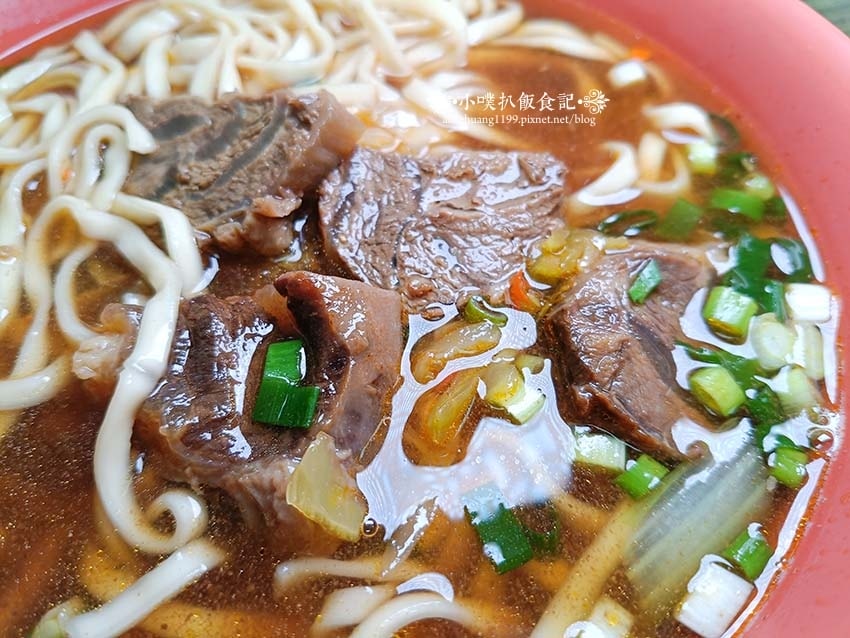 【高雄美食】『高雄手工外省麵-華榮路』近巨蛋站、瑞豐夜市/在 【高雄美食】『高雄手工外省麵-華榮路』近巨蛋站、瑞豐夜市/在