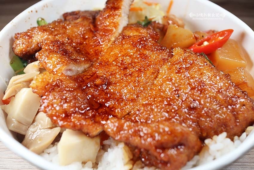 【台北便當推薦】『極度飯桶 大同圓環店』近中山站/平價、高C 【台北便當推薦】『極度飯桶 大同圓環店』近中山站/平價、高C