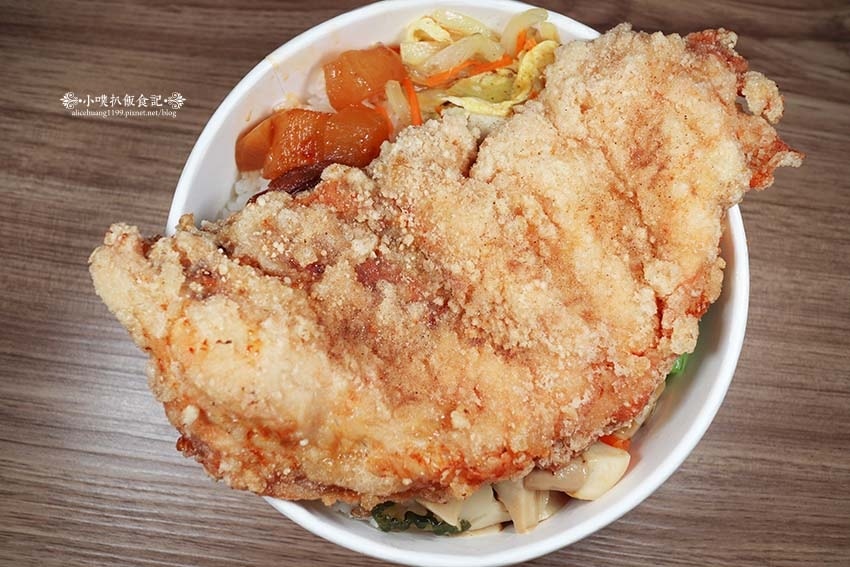 【台北便當推薦】『極度飯桶 大同圓環店』近中山站/平價、高C 【台北便當推薦】『極度飯桶 大同圓環店』近中山站/平價、高C