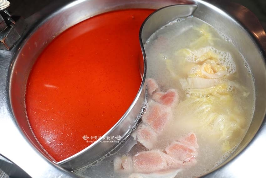 【台北麻辣火鍋】『瓦法奇朵(W.麻辣BAR)放感情』近台北車 【台北麻辣火鍋】『瓦法奇朵(W.麻辣BAR)放感情』近台北車