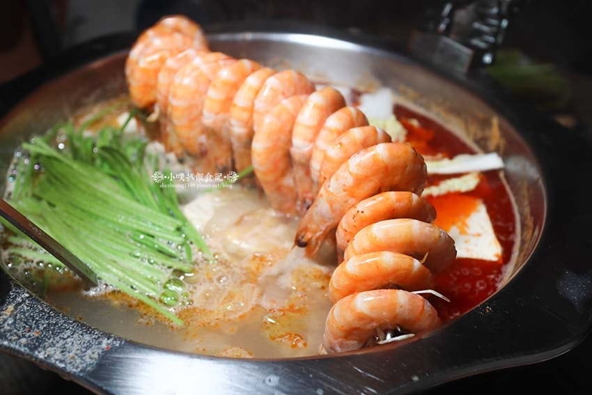 【台北麻辣火鍋】『瓦法奇朵(W.麻辣BAR)放感情』近台北車 【台北麻辣火鍋】『瓦法奇朵(W.麻辣BAR)放感情』近台北車