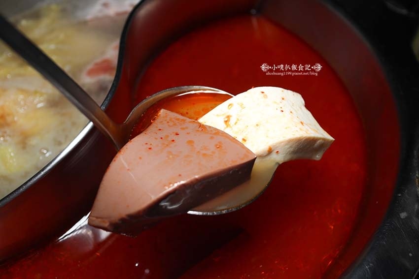 【台北麻辣火鍋】『瓦法奇朵(W.麻辣BAR)放感情』近台北車 【台北麻辣火鍋】『瓦法奇朵(W.麻辣BAR)放感情』近台北車