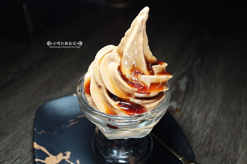 【台北麻辣火鍋】『瓦法奇朵(W.麻辣BAR)放感情』近台北車 【台北麻辣火鍋】『瓦法奇朵(W.麻辣BAR)放感情』近台北車