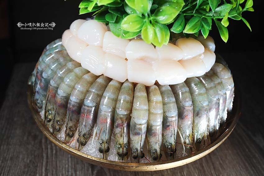 【台北麻辣火鍋】『瓦法奇朵(W.麻辣BAR)放感情』近台北車 【台北麻辣火鍋】『瓦法奇朵(W.麻辣BAR)放感情』近台北車