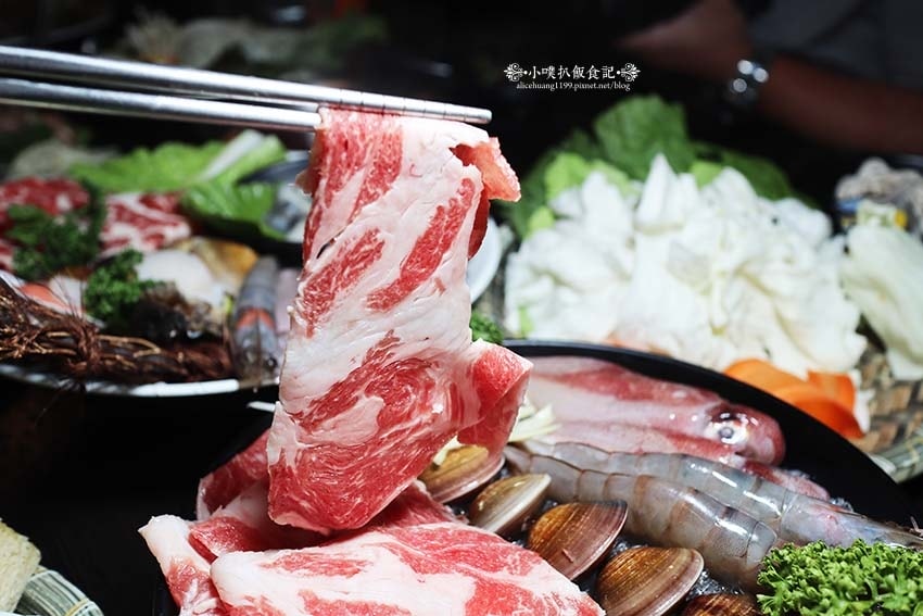 【北投美食】『丰明殿 第一涮涮鍋殿堂-明德殿』近明德站/北投 【北投美食】『丰明殿 第一涮涮鍋殿堂-明德殿』近明德站/北投