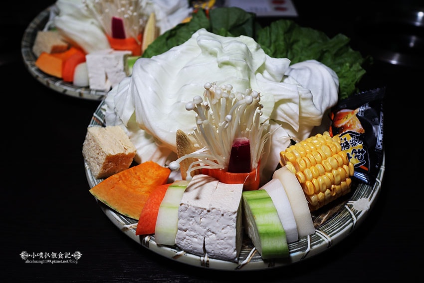 【北投美食】『丰明殿 第一涮涮鍋殿堂-明德殿』近明德站/北投 【北投美食】『丰明殿 第一涮涮鍋殿堂-明德殿』近明德站/北投