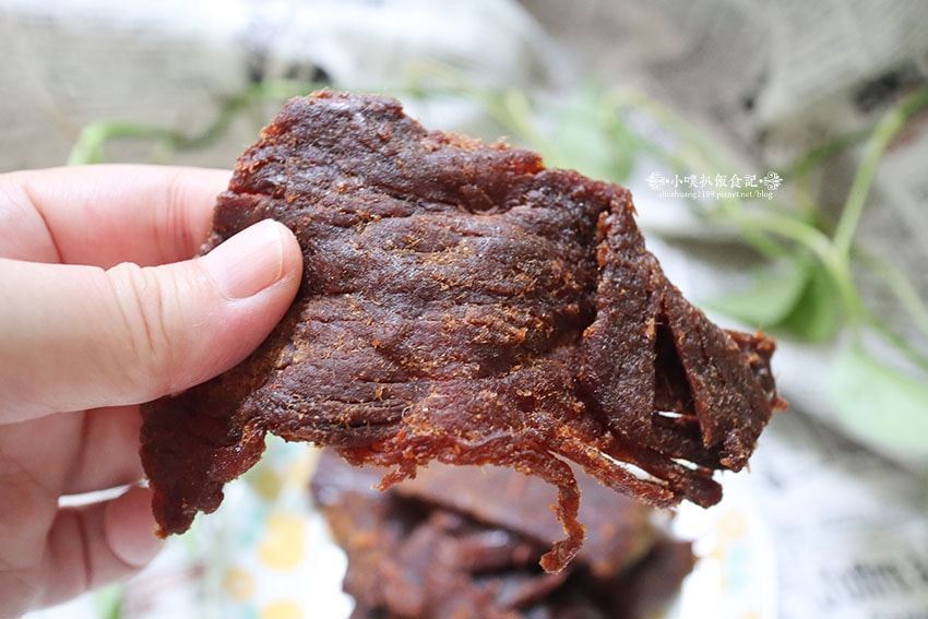 【永和民治街市場美食】『卡吉牛羊肉品專賣店(國產牛專賣店)』 【永和民治街市場美食】『卡吉牛羊肉品專賣店(國產牛專賣店)』